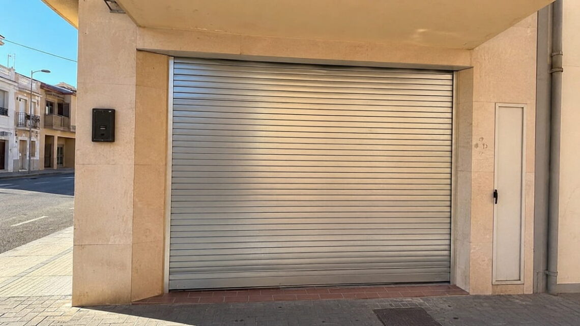 Reparación de puertas de garaje en Manises